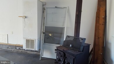 40380 Coonhunters Rd, Mechanicsville, MD 20659 - photo 5