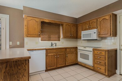 5-4964SCrescentSpringfield-25
