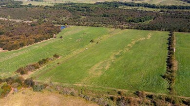 1210 Oil Field Rd, Ennis, TX 75119 - photo 7