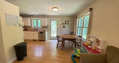 404 Old Chesterfield Rd, Winchester, NH 03470 - photo 2