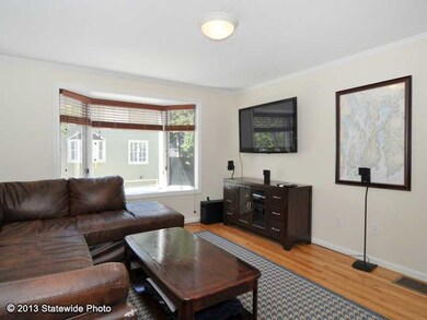 22 Miles Ave unit 16, Providence, RI 02906 - photo 3