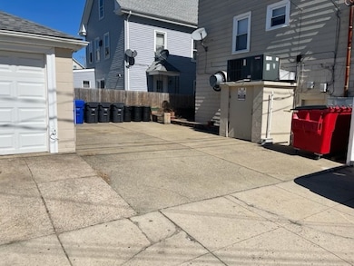 54 Sabin St, Pawtucket, RI 02860 - photo 3