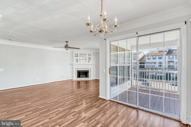 8210 Crossbrook Ct unit 202, Lorton, VA 22079 - photo 5