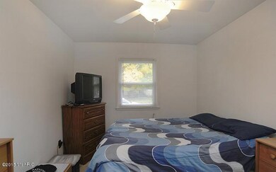 Flamingo bedrom