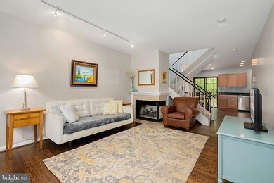 2055 Headlands Cir, Reston, VA 20191 - photo 6