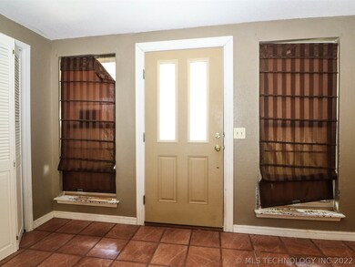 2901 S Lions Ave, Broken Arrow, OK 74012 - photo 3