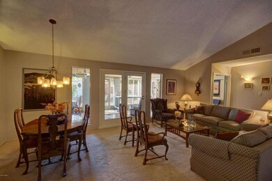 801 E Chilton Dr, Tempe, AZ 85283 - photo 6