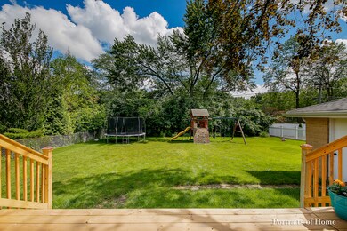 618 W Gladys Ave, Elmhurst, IL 60126 - photo 2