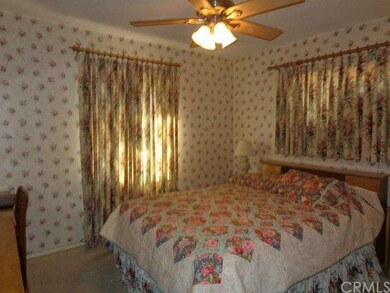 Large Master Bedroom with attached bath and cedar 