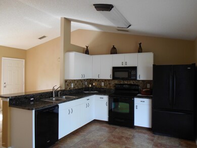 1030 Galleon St 005
