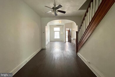 811 N Curley St, Baltimore, MD 21205 - photo 6