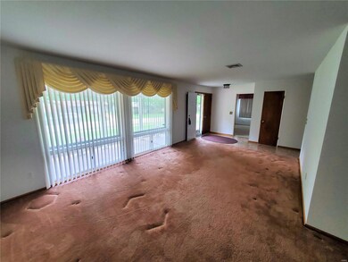 Living Room  -  6 floor-to-ceiling Picture Window 