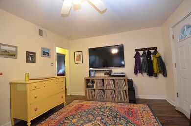 10-12 Dismukes St, Kittery, ME 03904 - photo 6