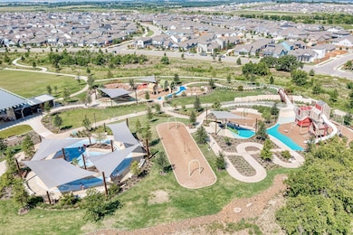 Easton Park residents enjoy exclusive access to a wealth of amenities that provide hours of endless fun for everyone.