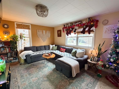 227 Darst St, Morgantown, WV 26505 - photo 2