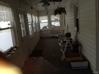 1245 Trapps Ln, Allentown, PA 18103 - photo 3