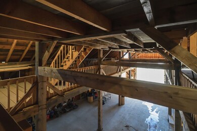 235 E Putney Falls Rd, Putney, VT 05346 - photo 2