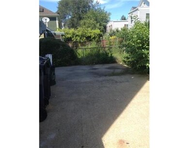 137 Willow St unit 2, Cambridge, MA 02141 - photo 5