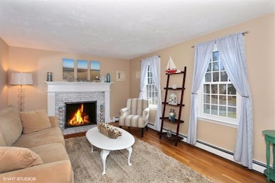 18 Brattle Dr, Yarmouth Port, MA 02675 - photo 3