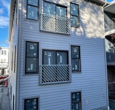 61 Falcon St unit 4, Boston, MA 02128 - photo 7