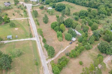 138 N Longhorn Dr, Weatherford, TX 76085 - photo 3