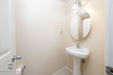 21-web-or-mls-6201 E Tudor Road Exports-