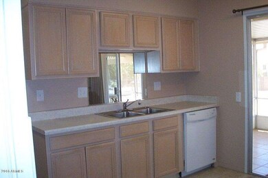17618 N Calico Dr, Sun City, AZ 85373 - photo 7