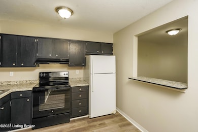 021-photo-kitchen-12724101