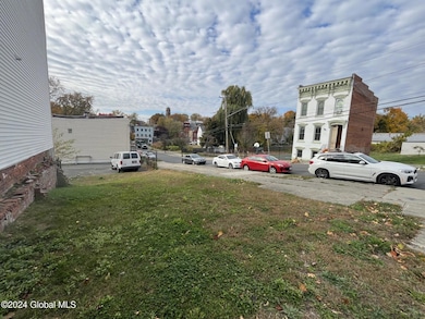 64 Alexander St, Albany, NY 12202 - photo 4
