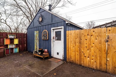 618 W Kent (5 of 39)