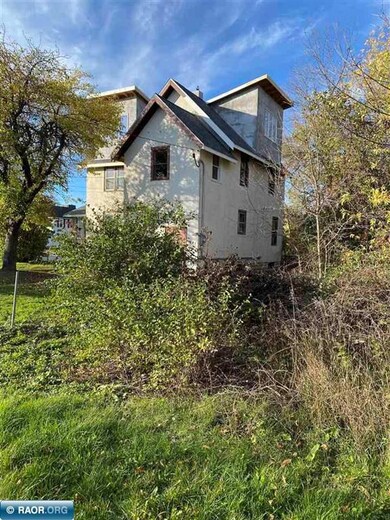 417 N 2nd Ave, Virginia, MN 55792 - photo 3