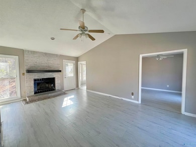 704 Captiva Ct SE unit 1, Huntsville, AL 35803 - photo 3