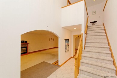 8 Aspinwall Rd, Albany, NY 12211 - photo 3