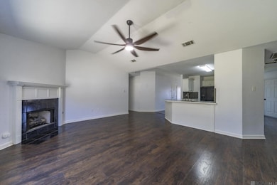 35576 Melrose Ave, Denham Springs, LA 70706 - photo 4