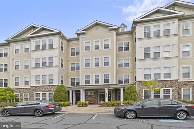 Lakeland Ridge Condominiums unit 104, Gaithersburg, MD 20878 - photo 2