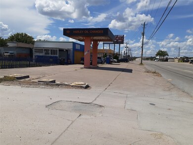 1325 Avenue H, Rosenberg, TX 77471 - photo 5