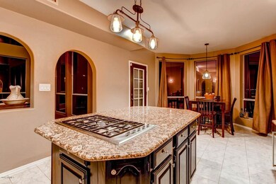 9036 N 16th St Phoenix AZ-large-012-5-Ki