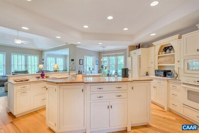 512 Hunters Point, Nellysford, VA 22958 - photo 6