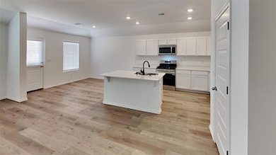 4017 Olivia St, Mustang, OK 73064 - photo 7