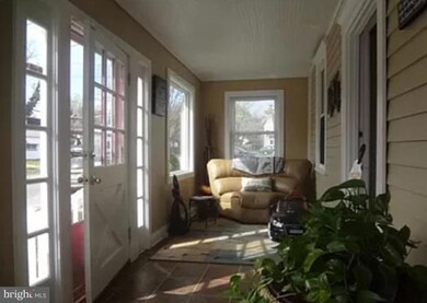 25 W Park Ave, Lindenwold, NJ 08021 - photo 2