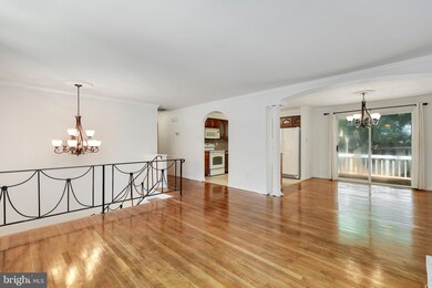 12006 Green Ct, Glenn Dale, MD 20769 - photo 7