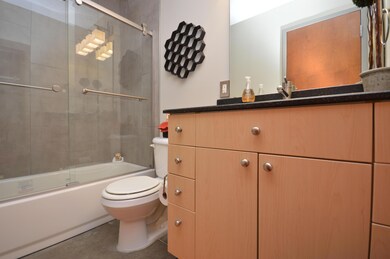 Bathroom (3)