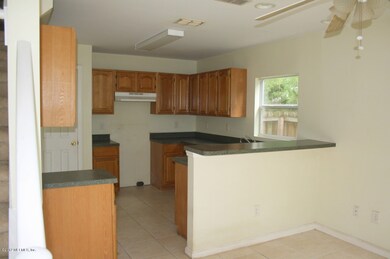 7121 Yowdy Star Ln, Jacksonville, FL 32244 - photo 6