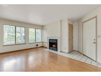 5062 Foothills Dr unit F, Lake Oswego, OR 97034 - photo 6