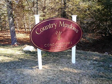 94 Country Meadow Ln unit 94, Chepachet, RI 02814 - photo 2