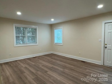 19612 Oak St unit 9, Cornelius, NC 28031 - photo 4