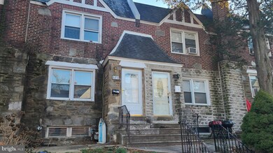 6814 Radbourne Rd, Upper Darby, PA 19082 - photo 2