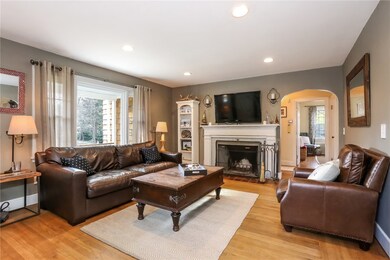 24 Brook St, Barrington, RI 02806 - photo 4