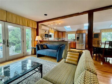 162 Rhode Island Ave unit 2, Newport, RI 02840 - photo 4