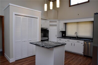 123 N 8th St, Emmaus, PA 18049 - photo 7